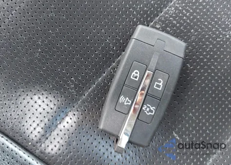 2010 Ford Taurus Limited z USA, uszkodzony, nr VIN 1FAHP2FW6AG115495